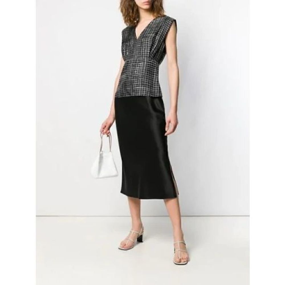 New. Theory black silk top. - Picture 11 of 15